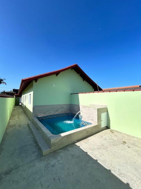 Casa à venda em Mongaguá, Jussara, com 2 quartos, com 76.94 m²