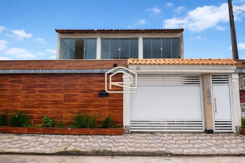 Sobrado à venda em Itanhaém, Suarão, com 3 quartos, com 74.47 m²