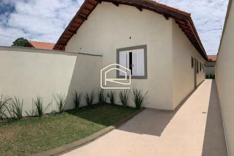 Casa à venda em Itanhaém, Jardim Magalhães, com 2 quartos, com 60 m²