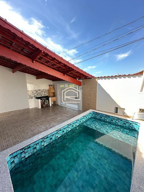 Casa à venda em Mongaguá, Vera Cruz, com 2 quartos, com 78.31 m²