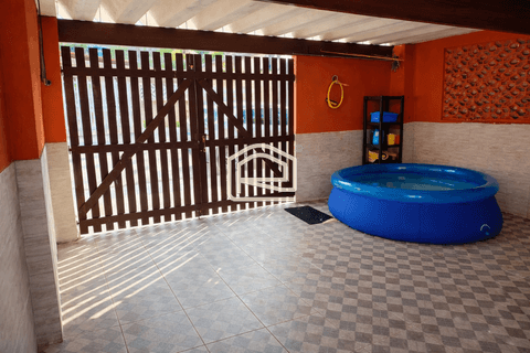 Casa à venda em Itanhaém, Loty, com 2 quartos, com 55 m²