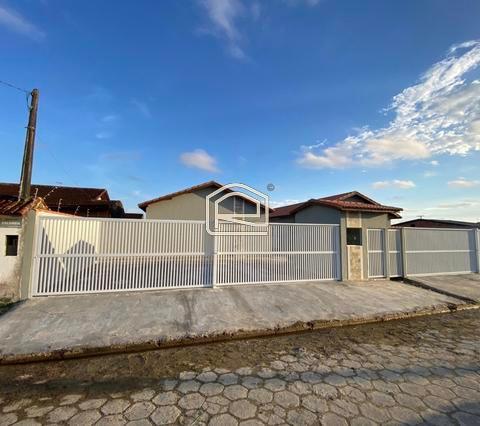 Casa à venda em Itanhaém, Cibratel 2, com 2 quartos, com 49 m²